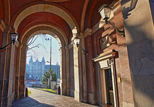 Amsterdam-Tropenmuseum-image-1.jpg